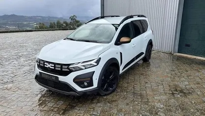 Usado 2023 Dacia Jogger Monovolume | € 14.990 (Bom preço)