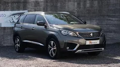 Usado 2018 Peugeot 5008 Allure Monovolume | € 16.999 (Bom preço)