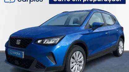 Usado Seat Arona FR 115 HP (84 kW) 2024 Azul SUV