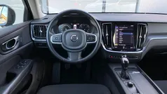 Azul Usado 2020 Volvo V60 Momentum Carrinha | € 23.750 (Bom preço)