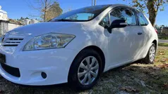 Branco Usado 2011 Toyota Auris | € 3.900 (Preço justo)