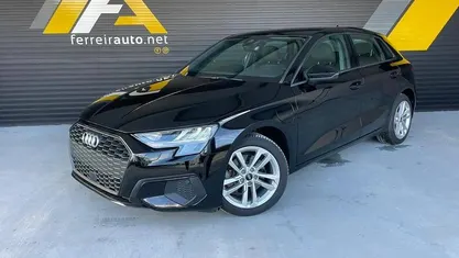 Usado Audi A3 Sportback e-tron 204 HP (150 kW) 2022 Preto Citadino