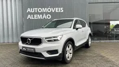 Usado 2021 Volvo XC40 Momentum SUV | € 28.500 (Preço justo)