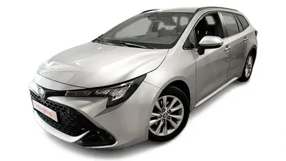 Cinza Usado 2023 Toyota Corolla Comfort Carrinha | € 21.990 (Preço justo)