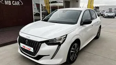 Branco Usado 2023 Peugeot 208 Citadino | € 16.750 (Preço justo)