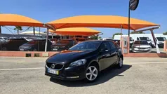 Preto Usado 2018 Volvo V40 Momentum Carrinha | € 11.950 (Super Preço)
