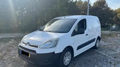 Usado Citroën Berlingo 75 HP (55 kW) 2012 Monovolume