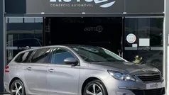 Cinza Usado 2015 Peugeot 308 Active Carrinha | € 8.990 (Preço justo)