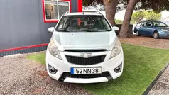 Branco Usado 2013 Chevrolet Spark Citadino | € 5.450 (Preço justo)