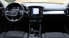 Cinza Usado 2021 Volvo XC40 Inscription SUV | € 30.900 (Preço justo)