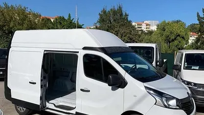 Usado 2019 Renault Trafic Monovolume | € 18.900 (Bom preço)