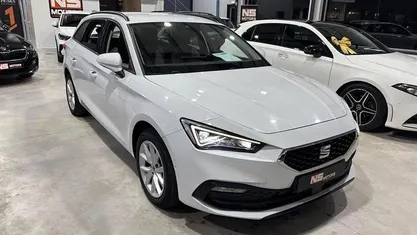 Branco Usado 2022 Seat Leon ST Carrinha | € 20.900 (Preço justo)