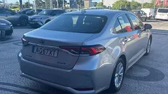 Cinza Usado 2022 Toyota Corolla Comfort Sedan | € 23.500 (Preço justo)