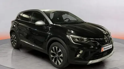 Preto Usado 2023 Renault Captur Techno SUV | € 16.890 (Bom preço)