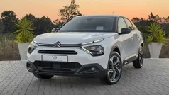 Branco Usado 2021 Citroën C4 | € 18.450 (Preço justo)