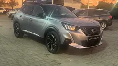 Cinza Usado 2022 Peugeot 2008 GT SUV | € 21.500 (Preço justo)