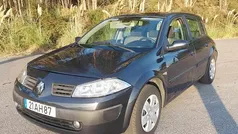 Usado 2005 Renault Mégane II Citadino | € 2.650 (Bom preço)