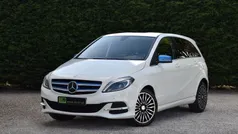 Branco Usado 2015 Mercedes B Electric Drive Monovolume | € 13.950