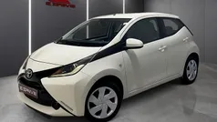 Branco Usado 2015 Toyota Aygo Citadino | € 9.980 (Preço justo)
