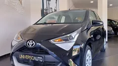 Preto Usado 2020 Toyota Aygo X-play Citadino | € 11.750 (Preço justo)