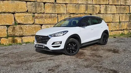 Branco Usado 2019 Hyundai Tucson Premium SUV | € 23.500 (Preço justo)