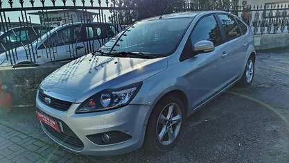 Usado Ford Focus 90 HP (66 kW) 2010
