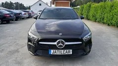 Preto Usado 2020 Mercedes A180 Style Sedan | € 24.600 (Bom preço)