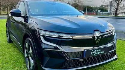 Usado Renault Mégane IV 160 kW (218 HP) 2023 Cinzento