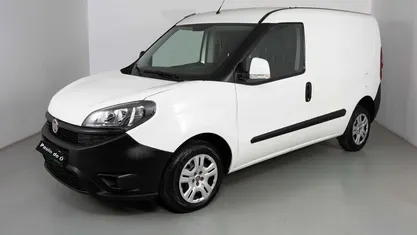 Usado Fiat Doblò 95 HP (69 kW) 2021 Branco Monovolume