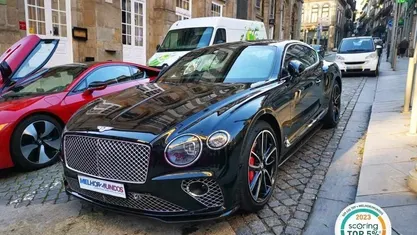 Usado Bentley Continental 550 HP (404 kW) 2020 Sedan