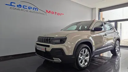 Usado 2025 Jeep Avenger Altitude SUV | € 24.890 (Preço justo)