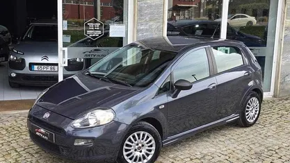 Cinza Usado 2014 Fiat Punto Young Citadino | € 6.950 (Preço justo)