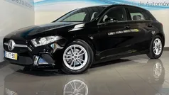 Preto Usado 2019 Mercedes A180 Style Sedan | € 25.900 (Preço justo)