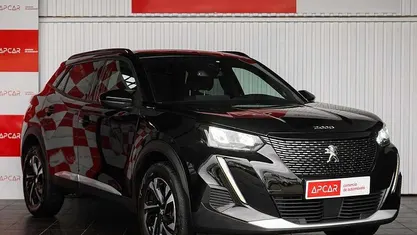 Usado 2023 Peugeot 2008 Allure SUV | € 18.900 (Preço justo)