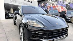 Preto Usado 2024 Porsche Cayenne SUV | € 125.950 (Preço justo)