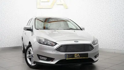 Cinza Usado 2015 Ford Focus Business Edition Carrinha | € 8.980 (Preço justo)