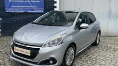 Cinzento Usado 2017 Peugeot 208 Citadino | € 7.950 (Bom preço)