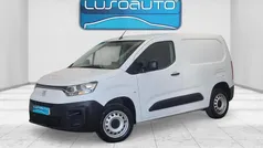 Branco Usado 2023 Fiat Doblò Monovolume | € 17.900 (Bom preço)