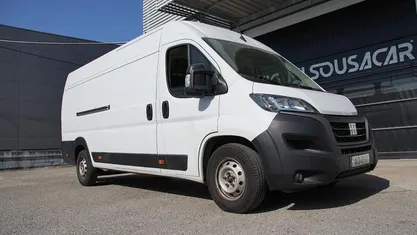 Usado Fiat Ducato 140 HP (102 kW) 2022 Branco Van