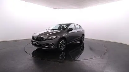 Cinza Usado 2022 Fiat Tipo City Life Sedan | € 16.950 (Preço justo)