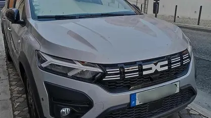 Usado 2023 Dacia Jogger Monovolume | € 18.000 (Preço justo)