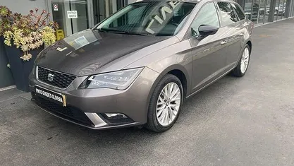 Cinzento Usado 2015 Seat Leon ST Carrinha | € 11.990 (Bom preço)