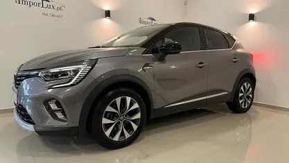 Usado Renault Captur 160 HP (117 kW) 2020 SUV