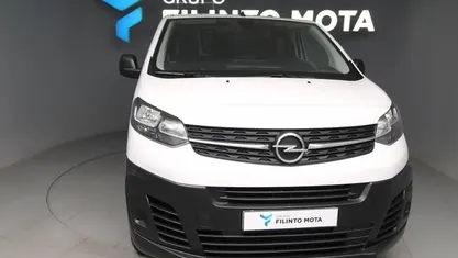Usado Opel Vivaro-e Combi 100 kW (136 HP) 2024 Branco Van