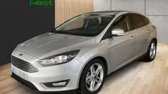 Cinzento Usado 2017 Ford Focus | € 13.900 (Preço justo)
