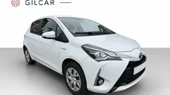 Branco Usado 2020 Toyota Yaris Hybrid Comfort | € 14.990 (Preço justo)