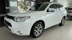Usado 2015 Mitsubishi Outlander P-HEV Intense SUV | € 15.990 (Bom preço)
