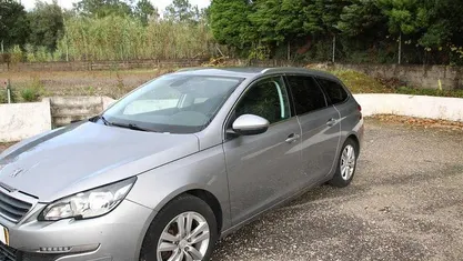 Usado Peugeot 308 SW 100 HP (73 kW) 2015 Carrinha