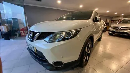 Usado Nissan Qashqai 116 HP (85 kW) 2017 Branco SUV