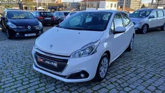 Usado 2019 Peugeot 208 Active Citadino | € 11.999 (Preço justo)